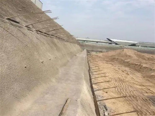 雨花台河道边坡加固